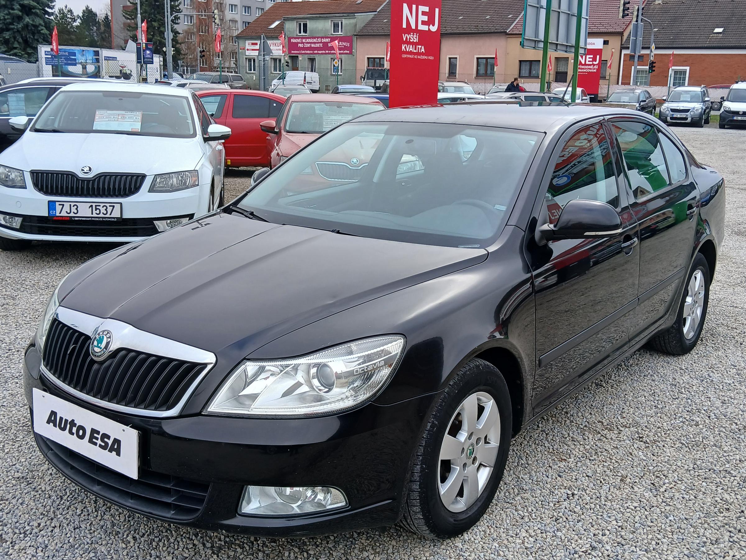 Škoda Octavia, 2012 - pohled č. 3