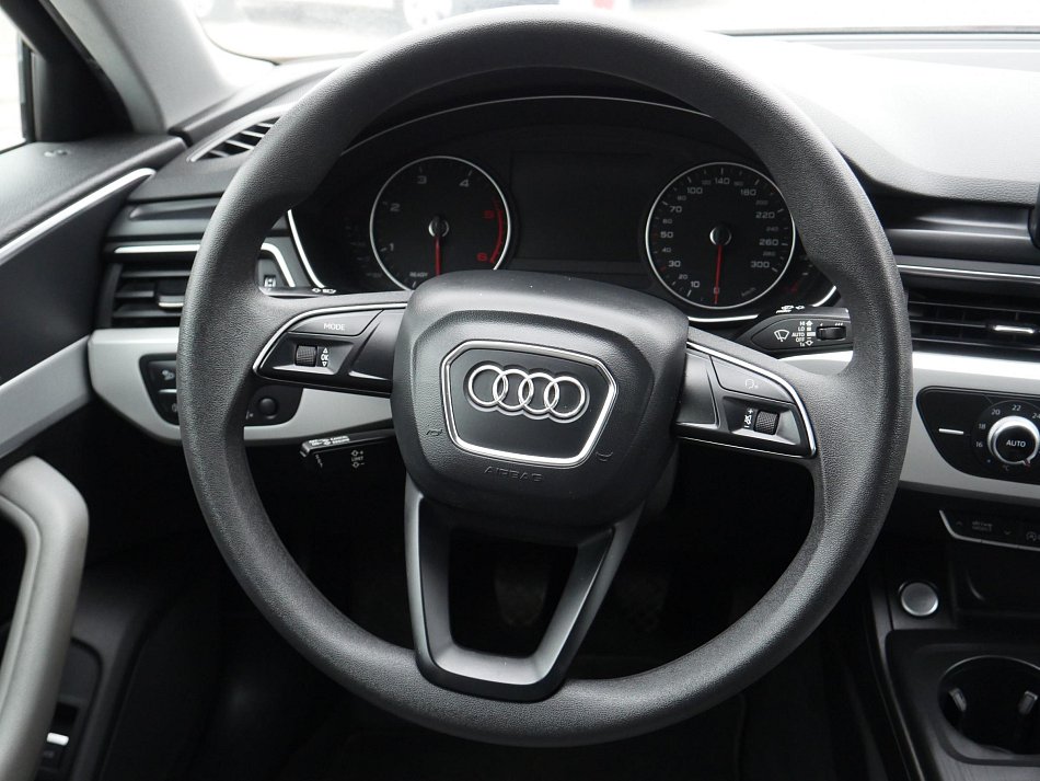 Audi A4 2.0TDi  A4 Avant