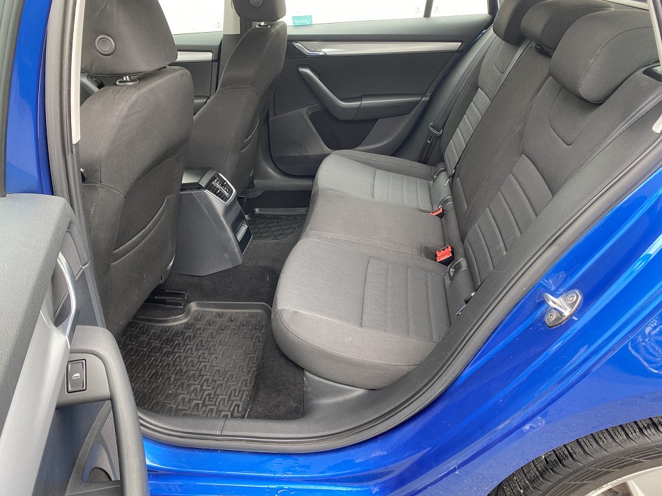 Škoda Octavia III 1.6 TDi Elegance