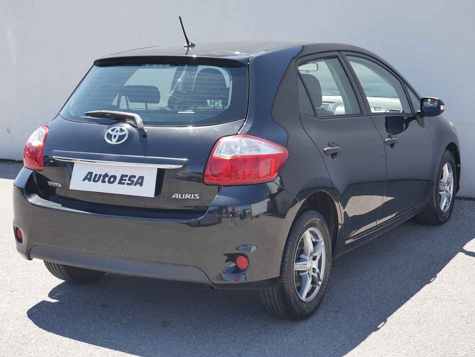 Toyota Auris 1.4D-4D 