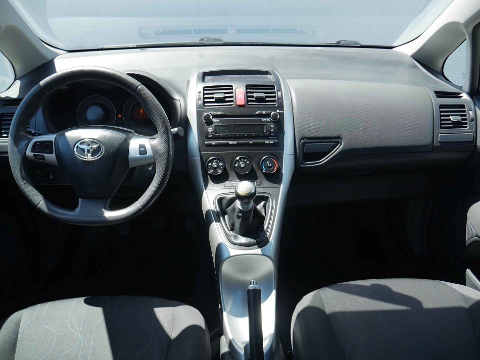 Toyota Auris 1.4D-4D 