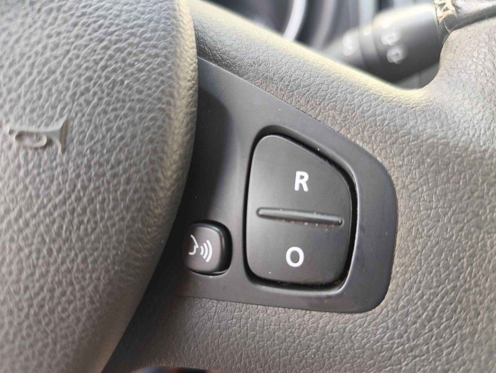 Opel Vivaro 1.6CDTi  9míst