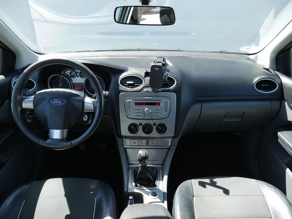 Ford Focus 1.6i 