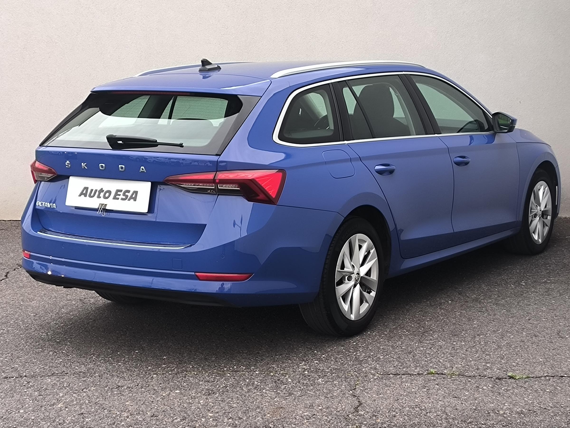 Škoda Octavia IV, 2021 - pohled č. 4
