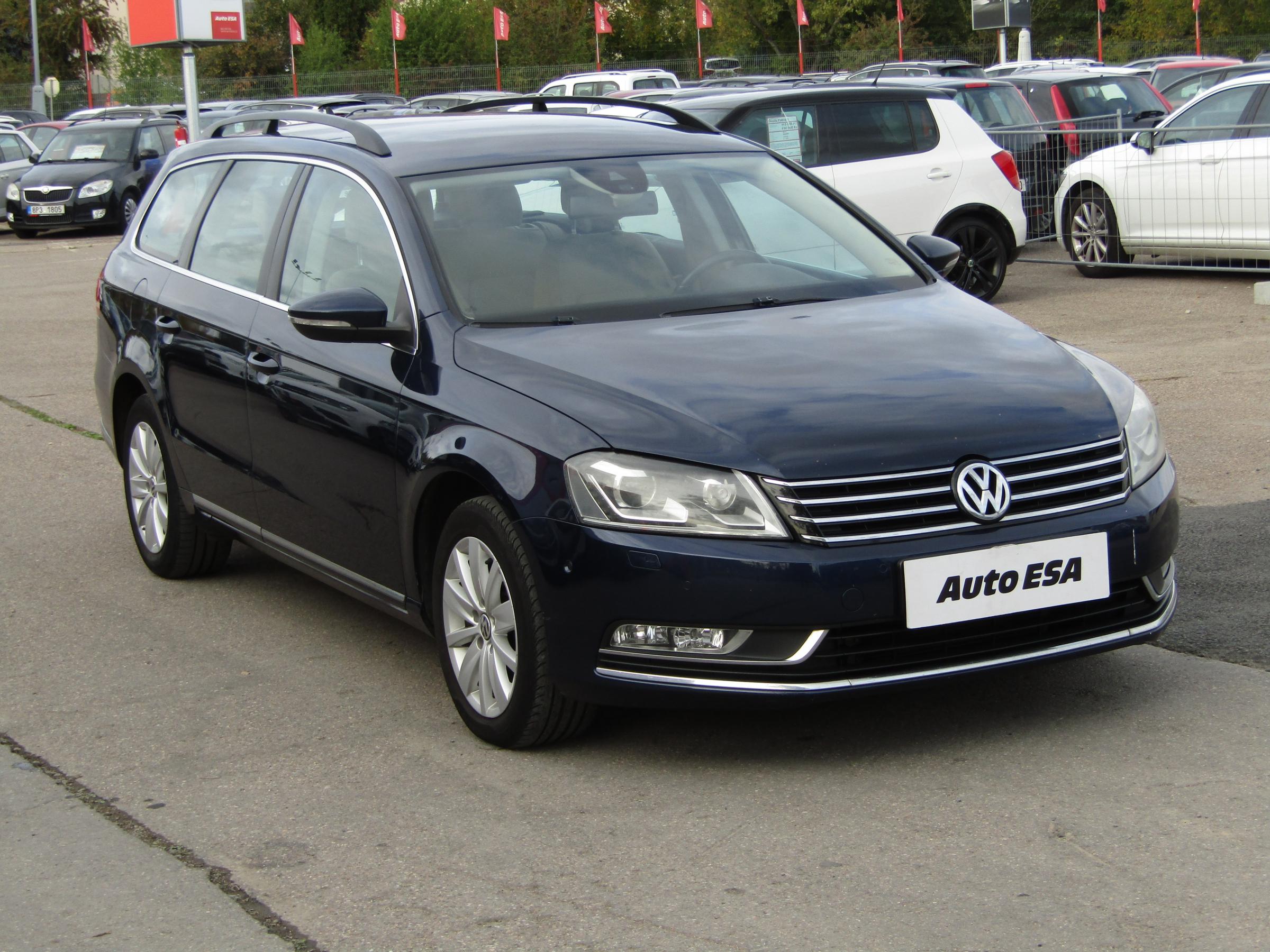 Volkswagen Passat, 2011 - celkový pohled