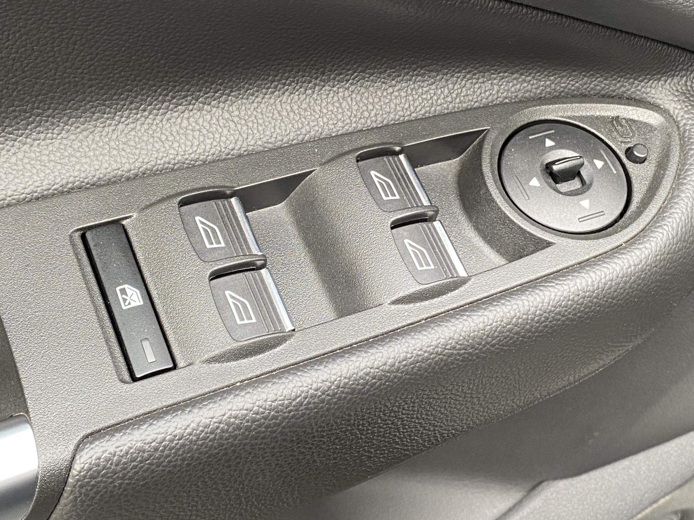 Ford Kuga, 2018 - pohled č. 11