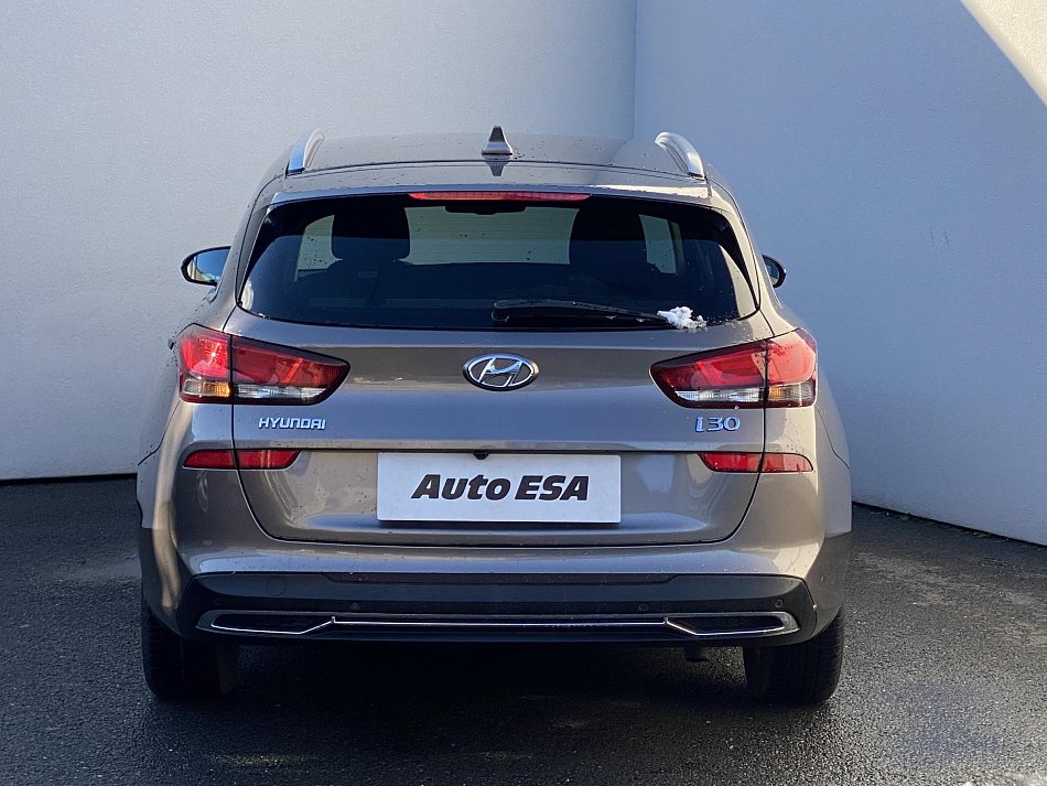 Hyundai I30 1.5 T-GDi Family