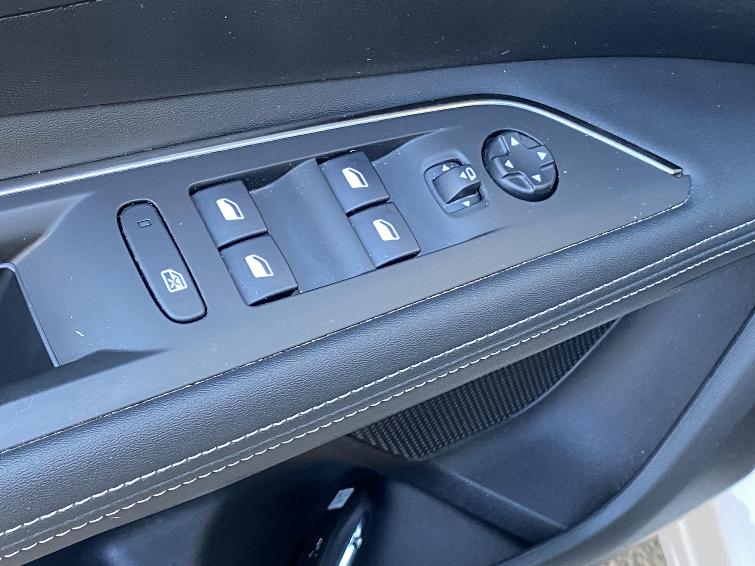 Peugeot 3008, 2018 - pohled č. 11