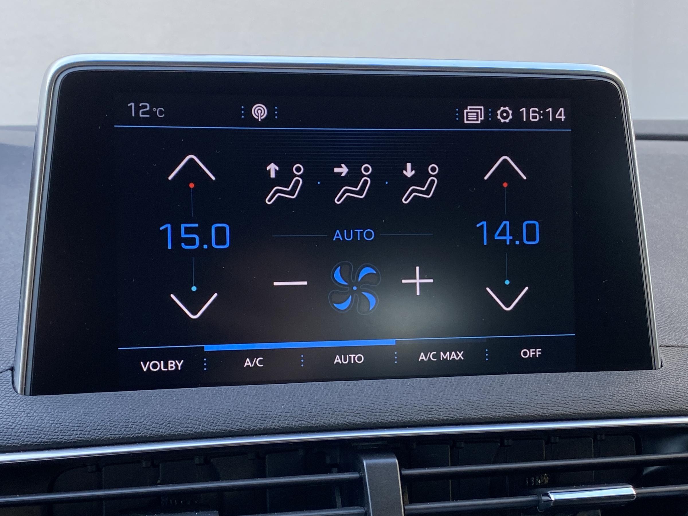 Peugeot 3008, 2018 - pohled č. 16