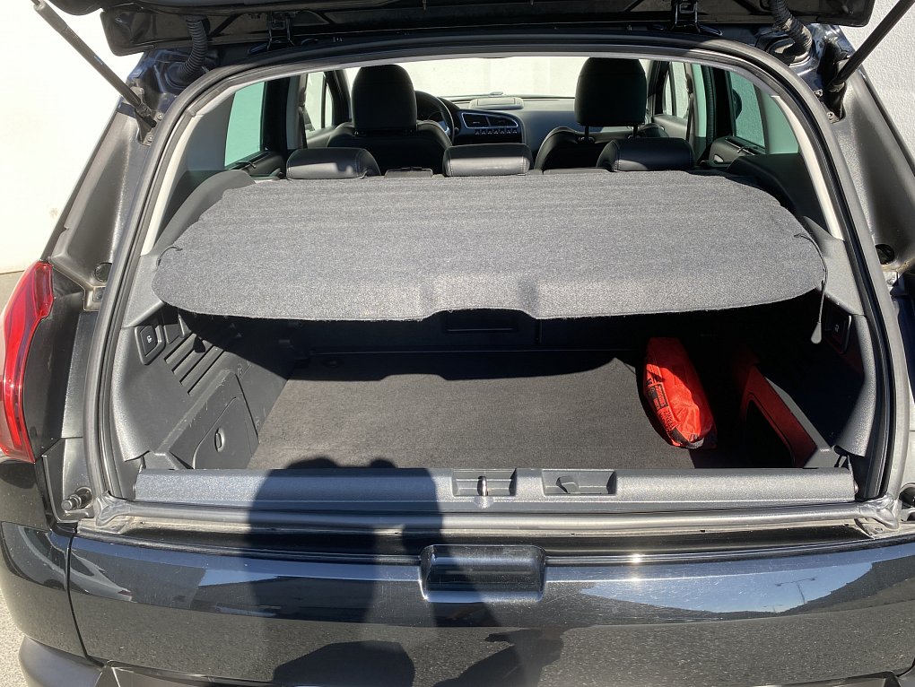 Peugeot 3008 1.6 HDi Allure