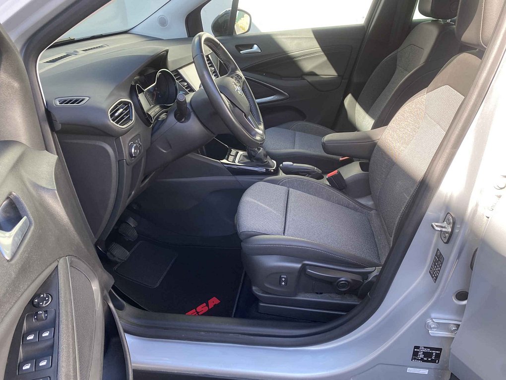 Opel Crossland 1.2T Elegance