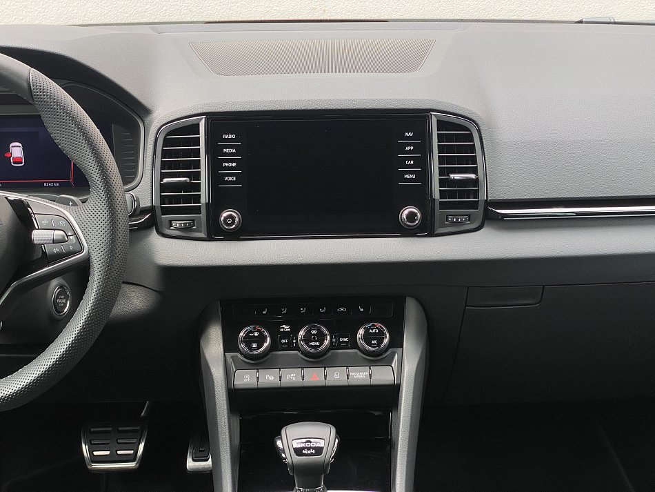 Škoda Karoq 2.0 TDi SportLine 4X4