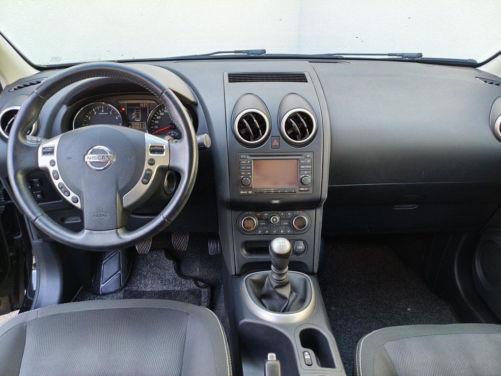 Nissan Qashqai 2.0 i Acenta 2WD