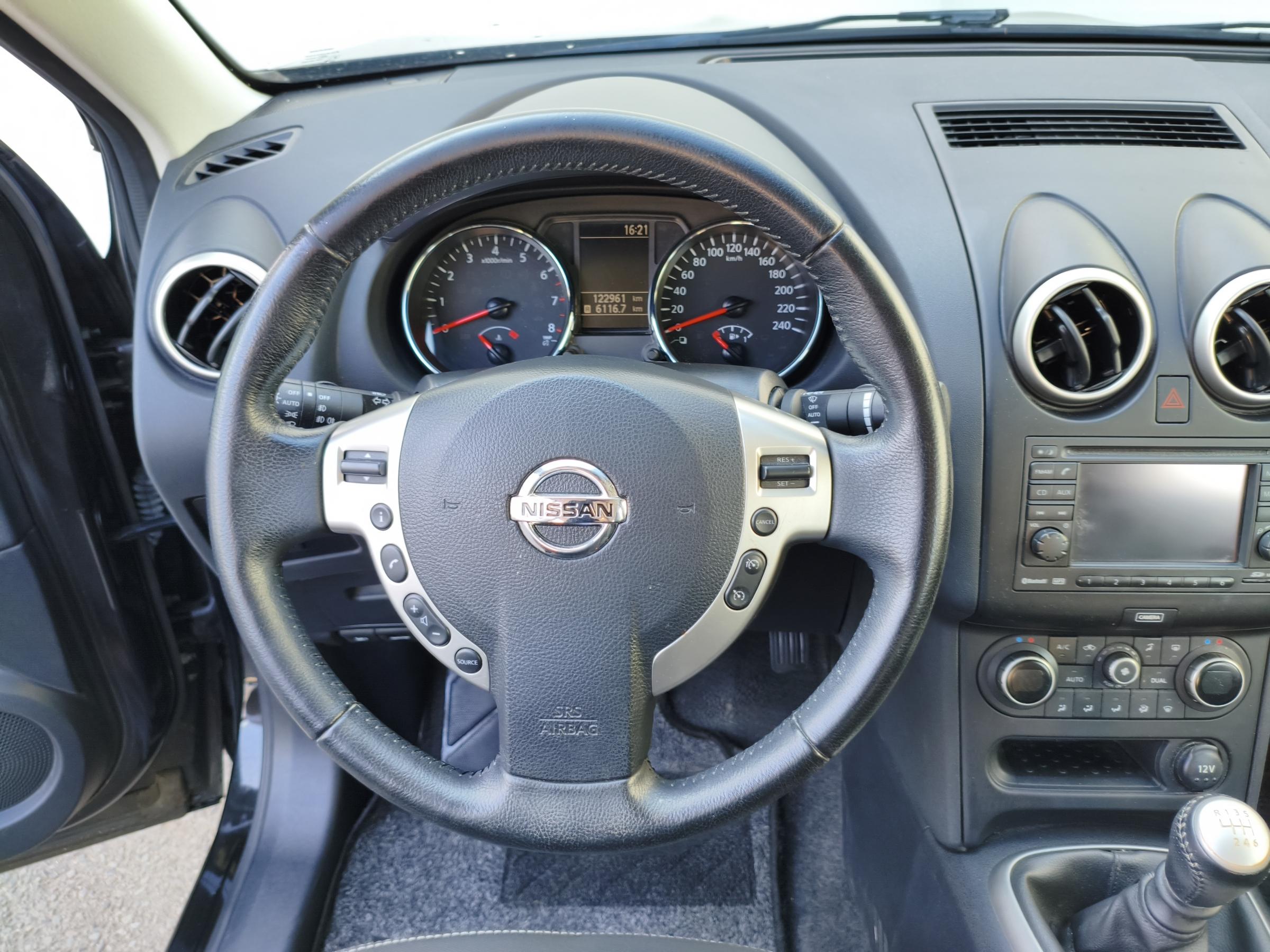 Nissan Qashqai, 2013 - pohled č. 10