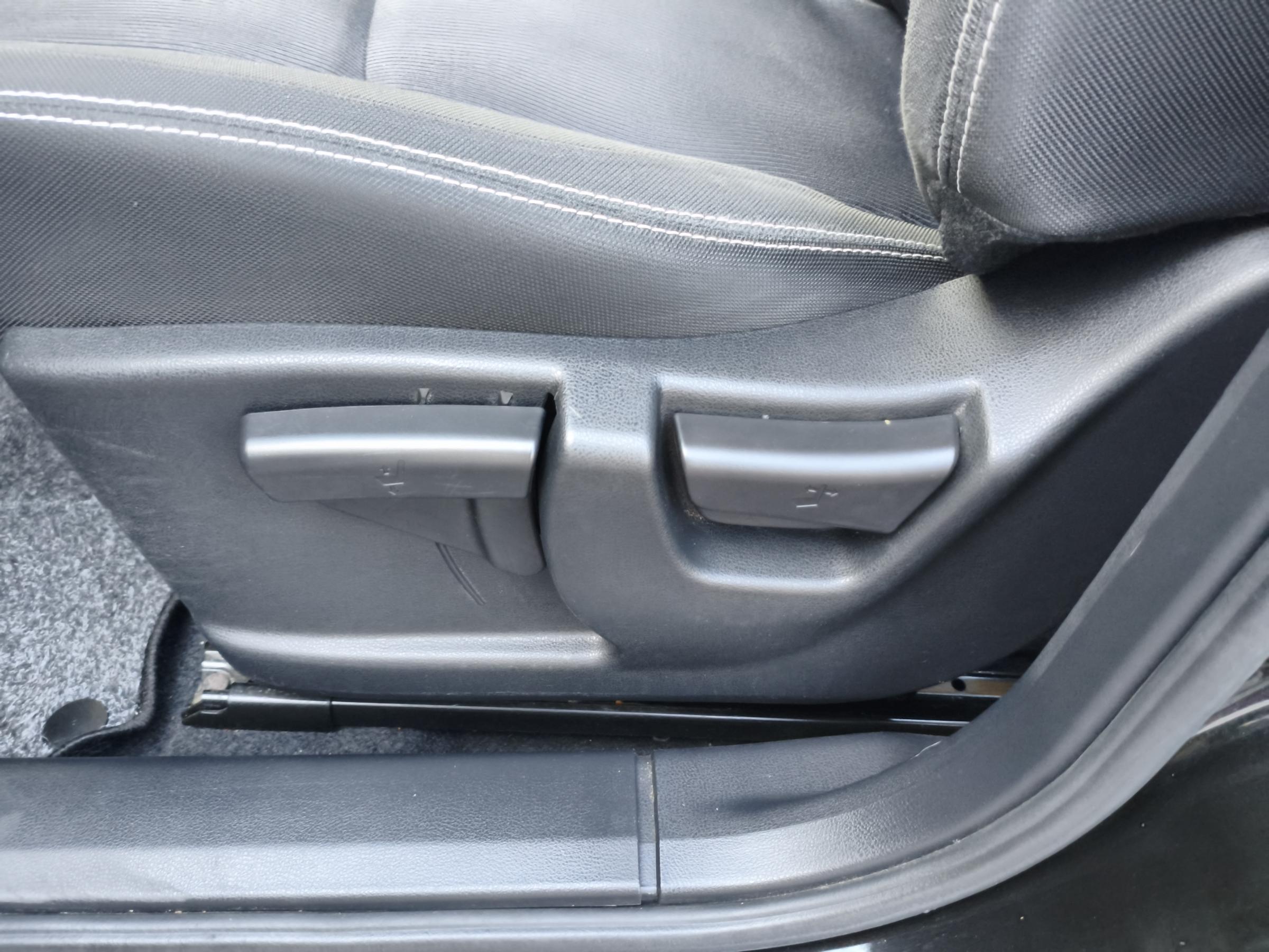 Nissan Qashqai, 2013 - pohled č. 18