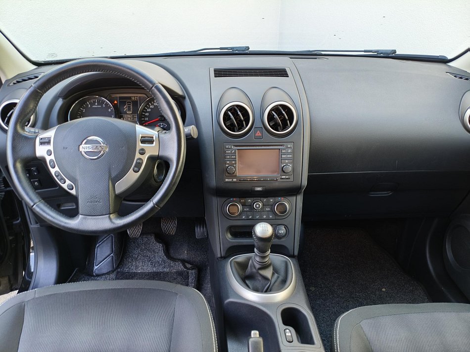Nissan Qashqai 2.0 i Acenta 2WD