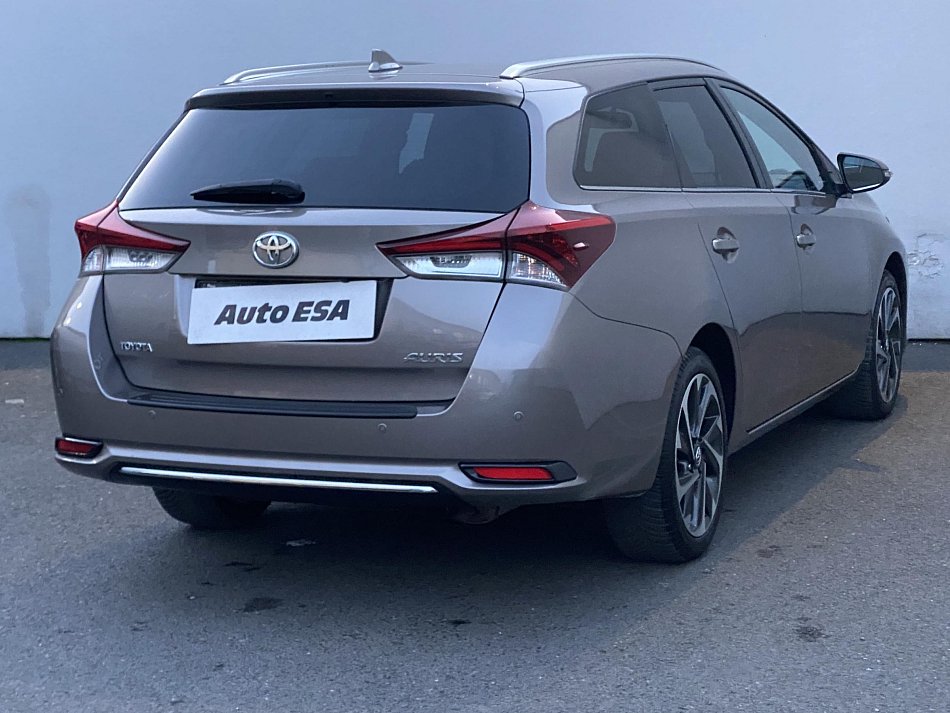 Toyota Auris 1.2 T Active