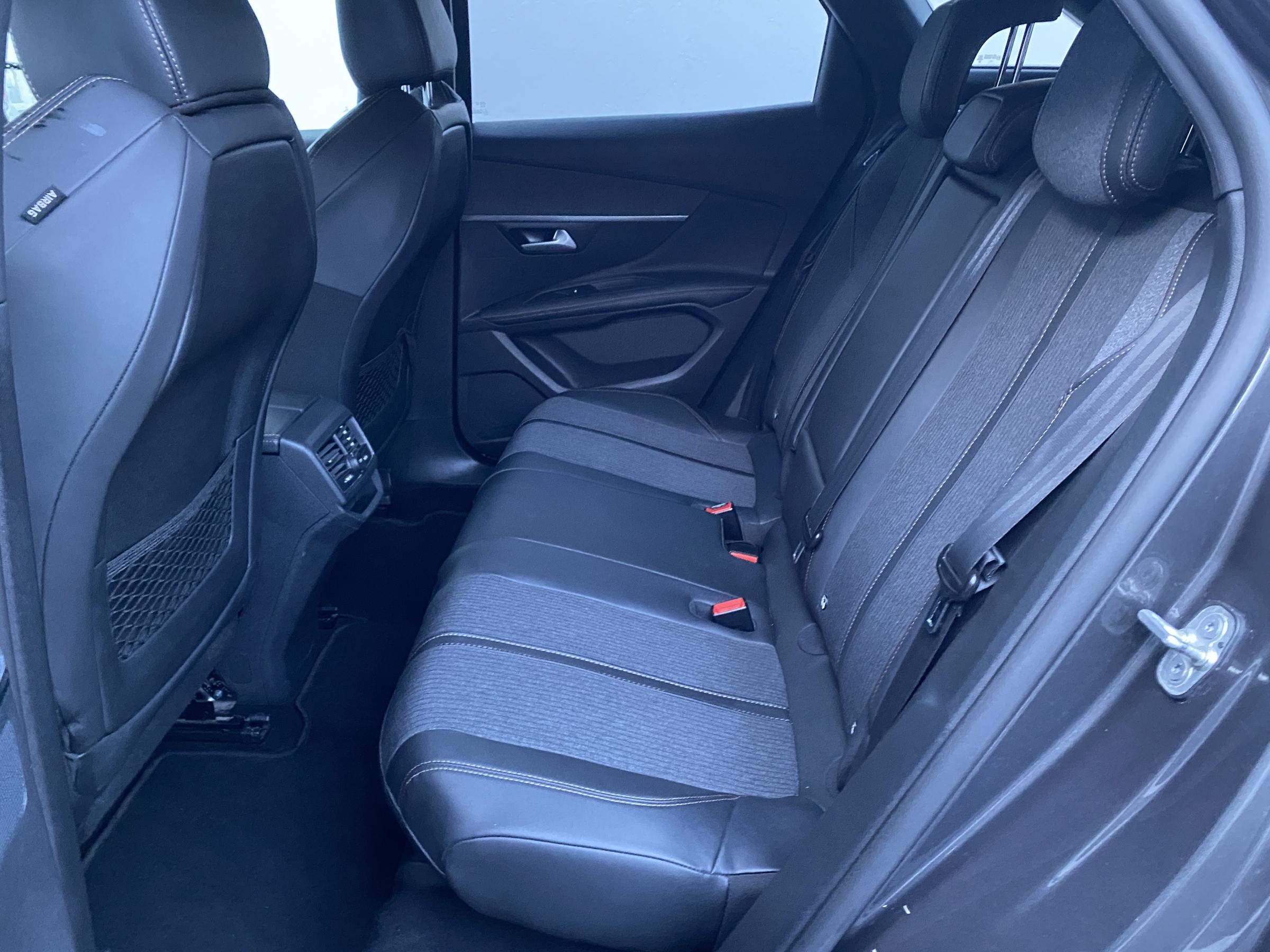 Peugeot 3008, 2017 - pohled č. 10