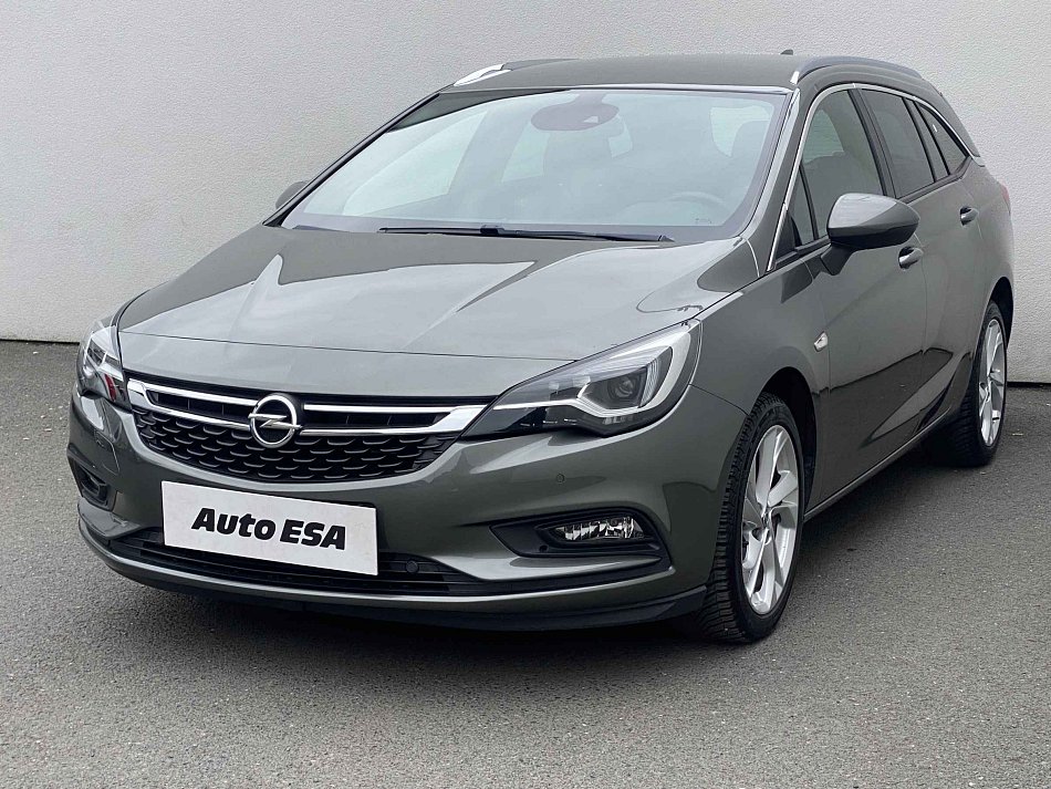 Opel Astra 1.4 T Dynamic