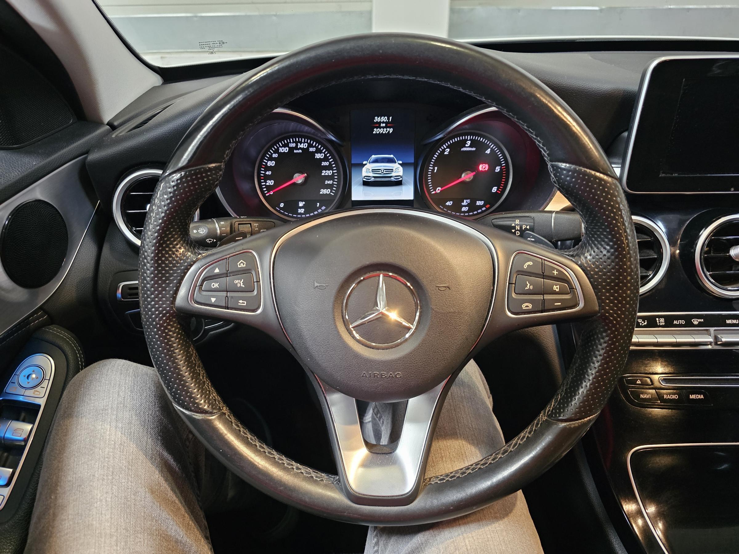 Mercedes-Benz Třída C, 2015 - pohled č. 18