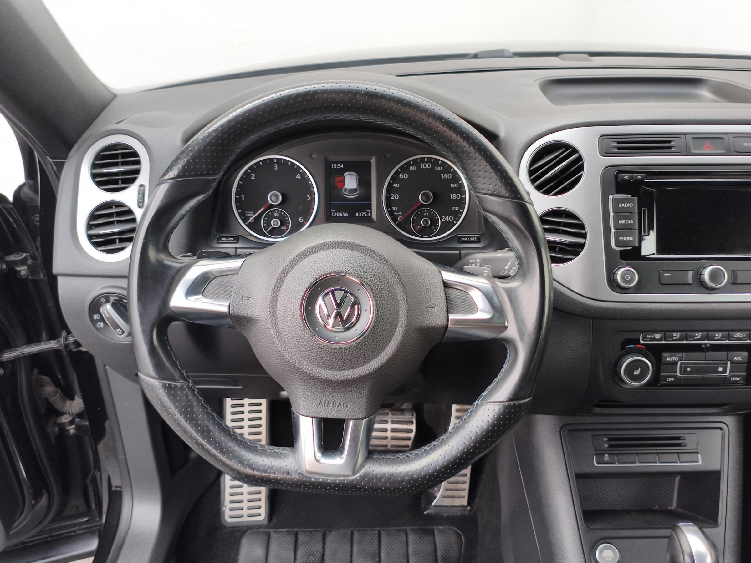 Volkswagen Tiguan, 2014 - pohled č. 10