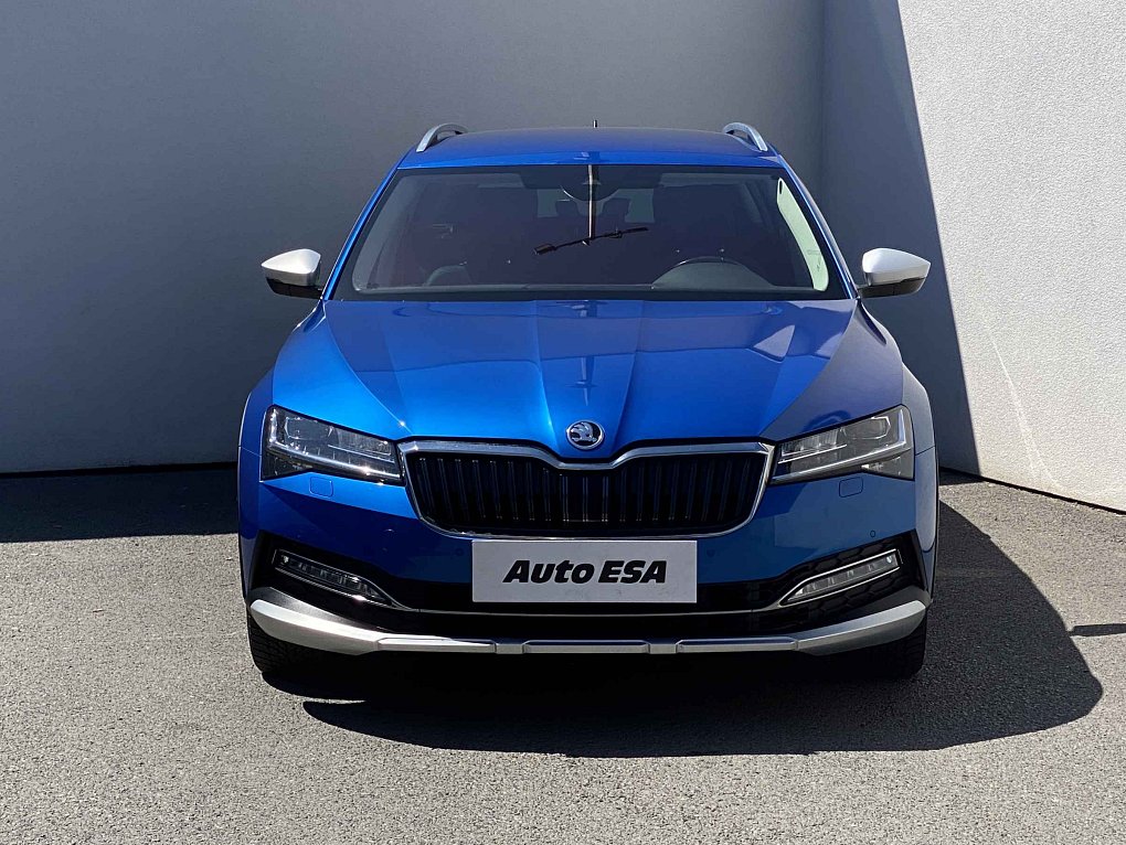 Škoda Superb III 2.0 TSi Scout 4x4