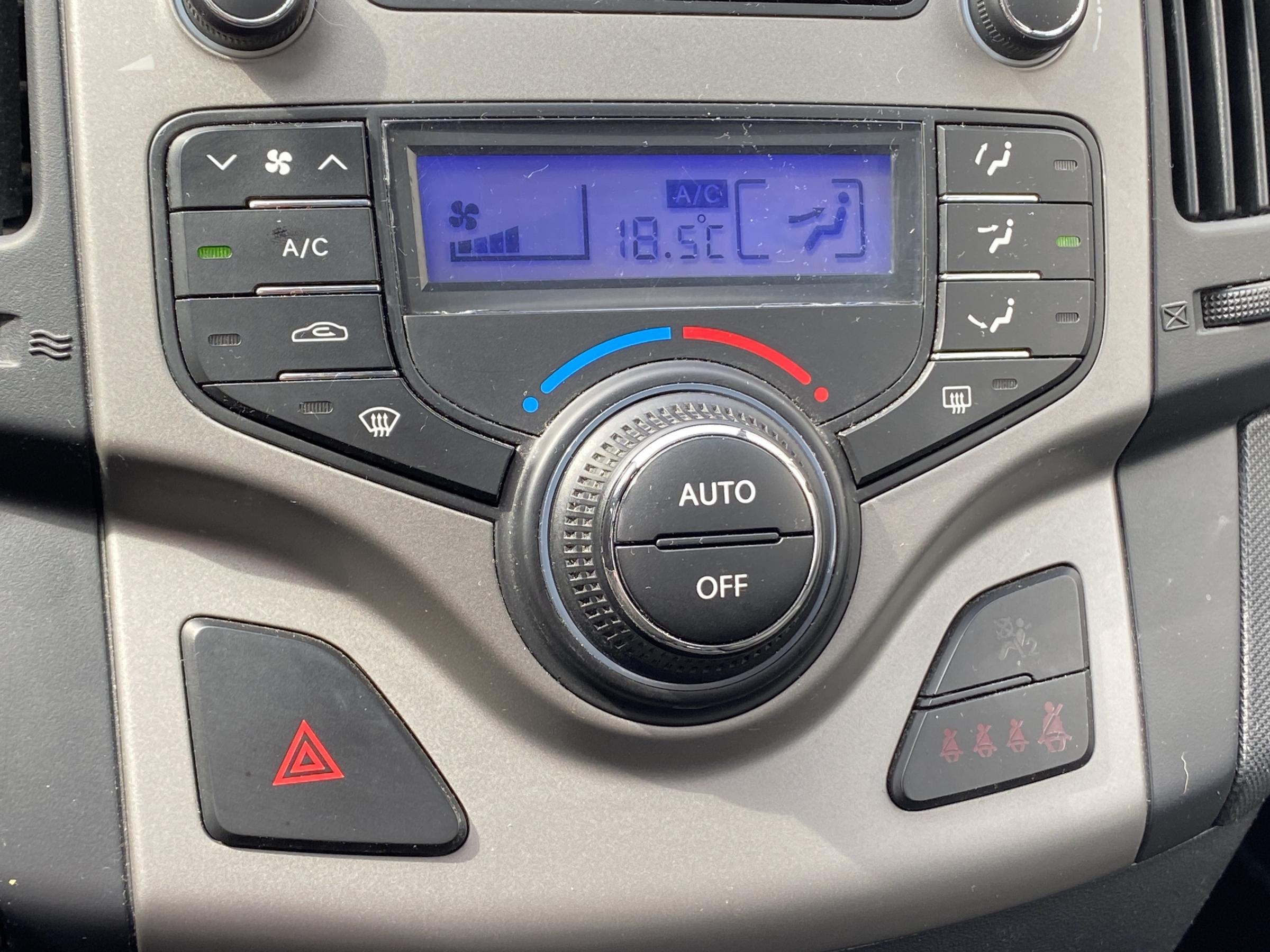 Hyundai i30, 2010 - pohled č. 13