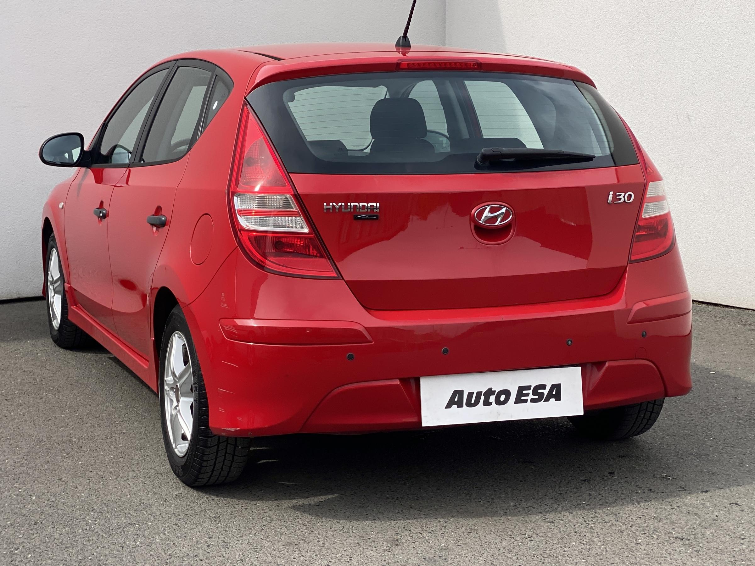 Hyundai i30, 2010 - pohled č. 6