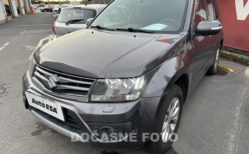 Suzuki Grand Vitara 2.4i 
