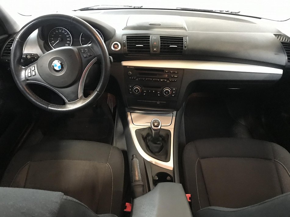 BMW Řada 1 2.0 D  120d