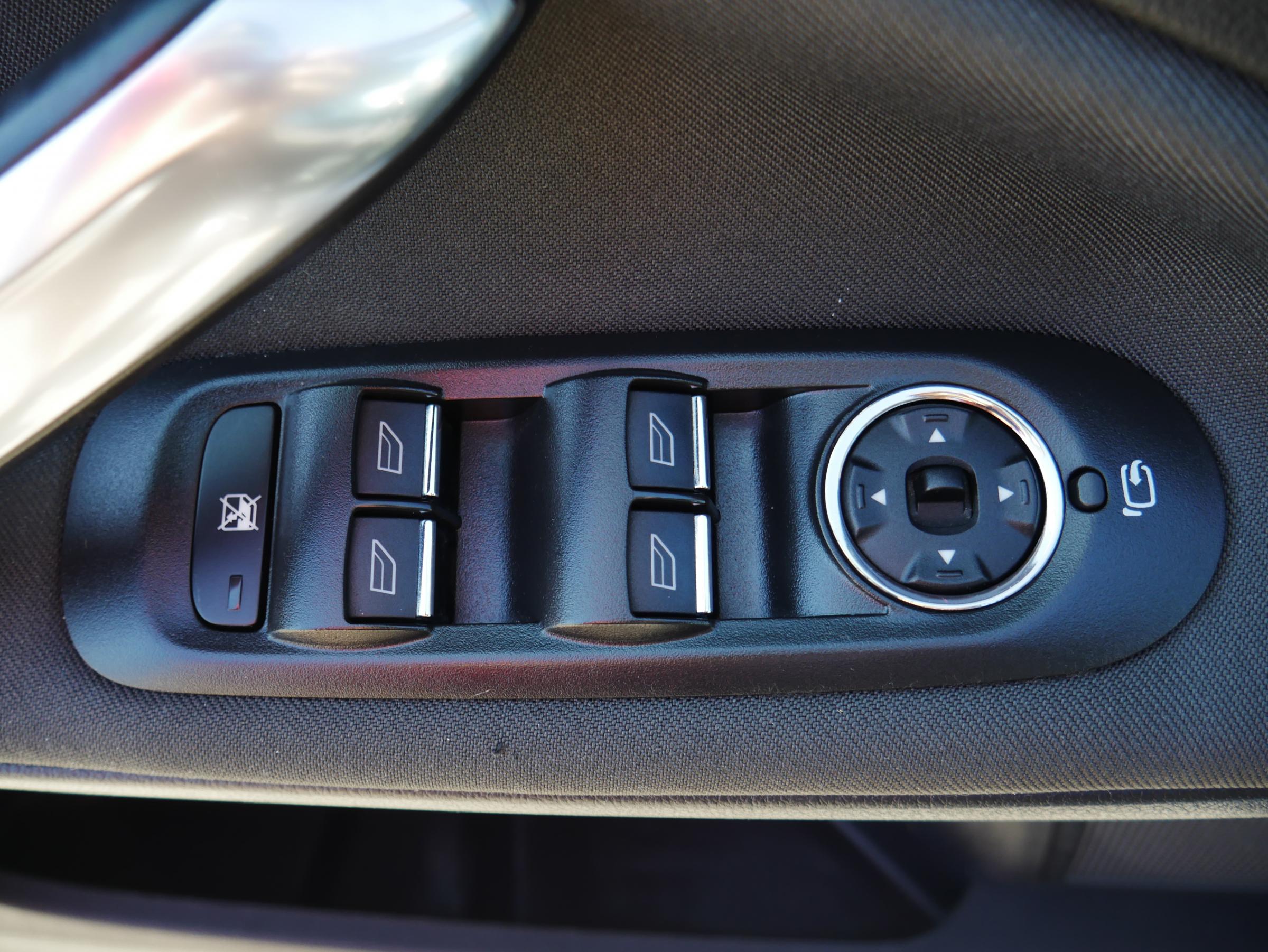 Ford Mondeo, 2010 - pohled č. 12