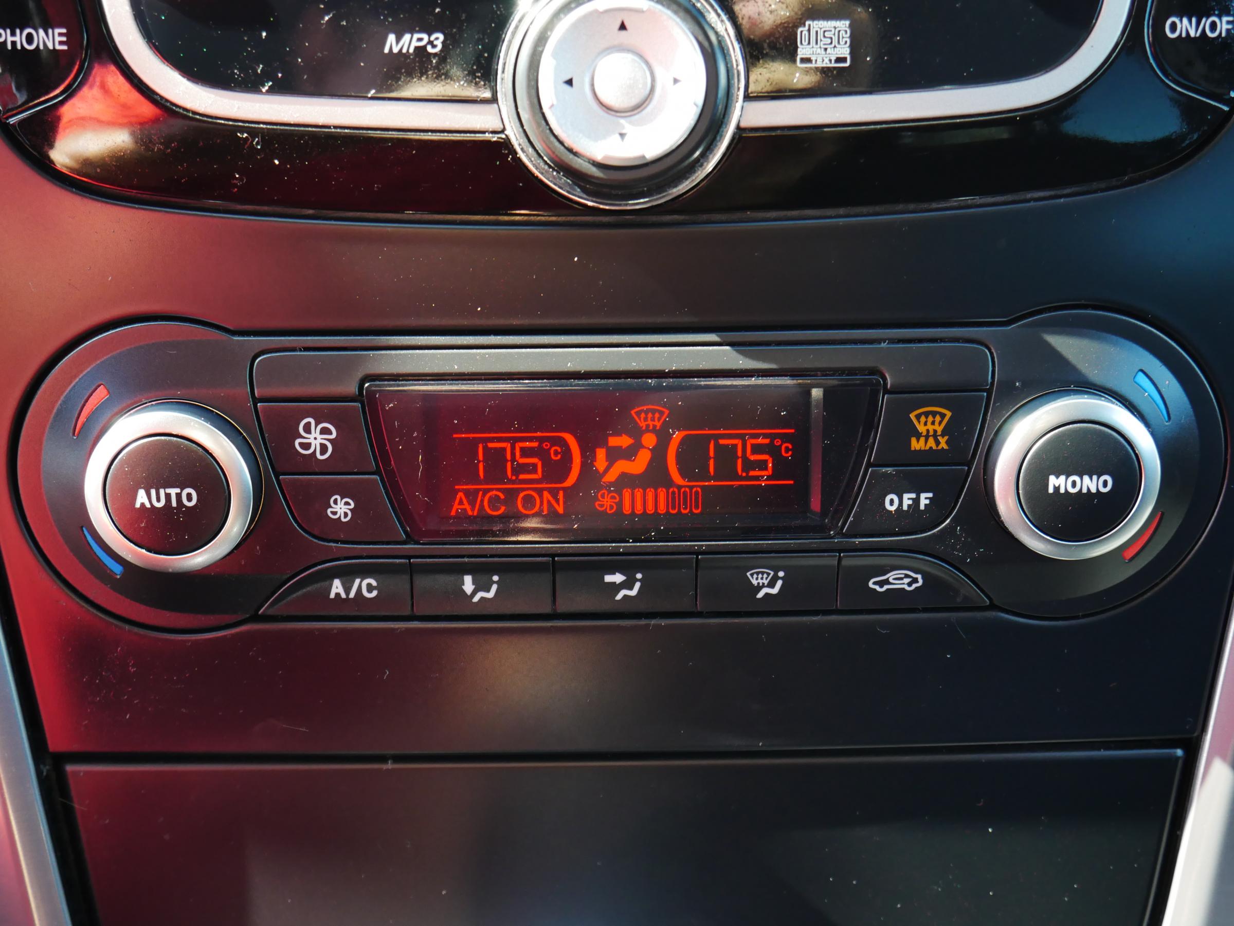 Ford Mondeo, 2010 - pohled č. 20