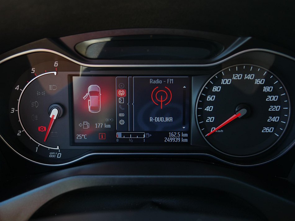 Ford Mondeo 2.0 TDCi 