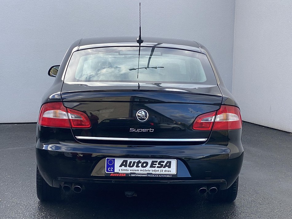 Škoda Superb II 3.6 Elegance 4x4