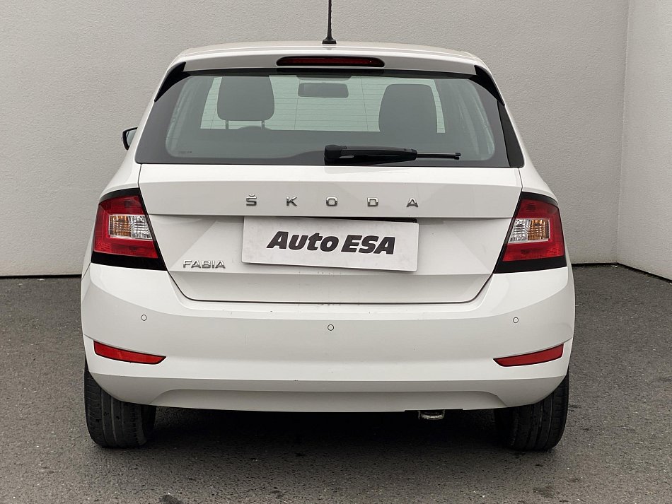 Škoda Fabia III 1.0 TSi Ambition