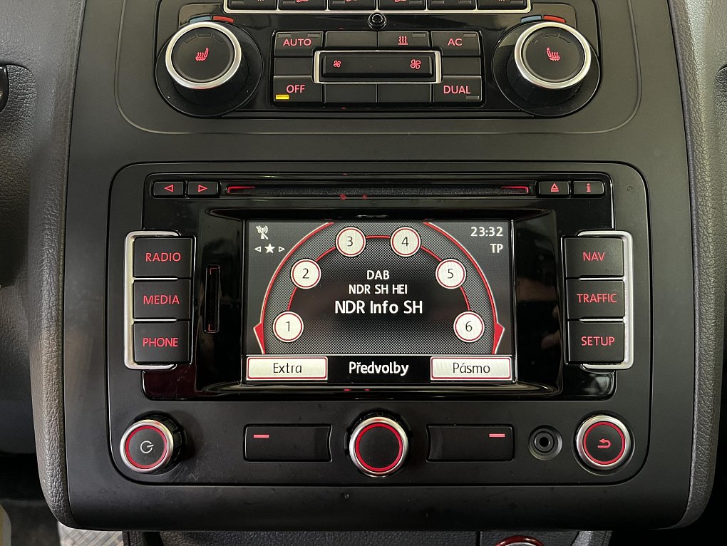 Volkswagen Touran 1.4 TSi Highline