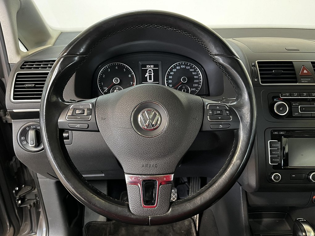 Volkswagen Touran 1.4 TSi Highline