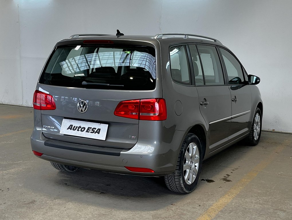 Volkswagen Touran 1.4 TSi Highline