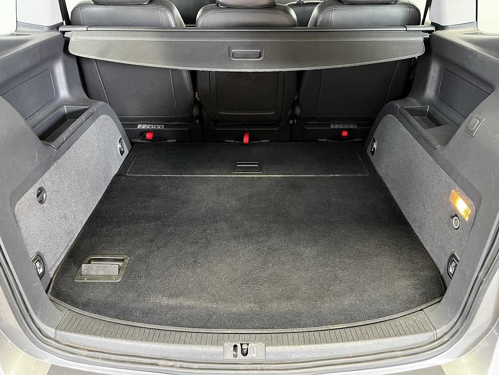 Volkswagen Touran 1.4 TSi Highline