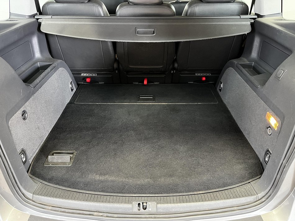 Volkswagen Touran 1.4 TSi Highline