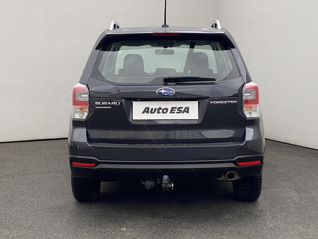 Subaru Forester 2.0 i  AWD