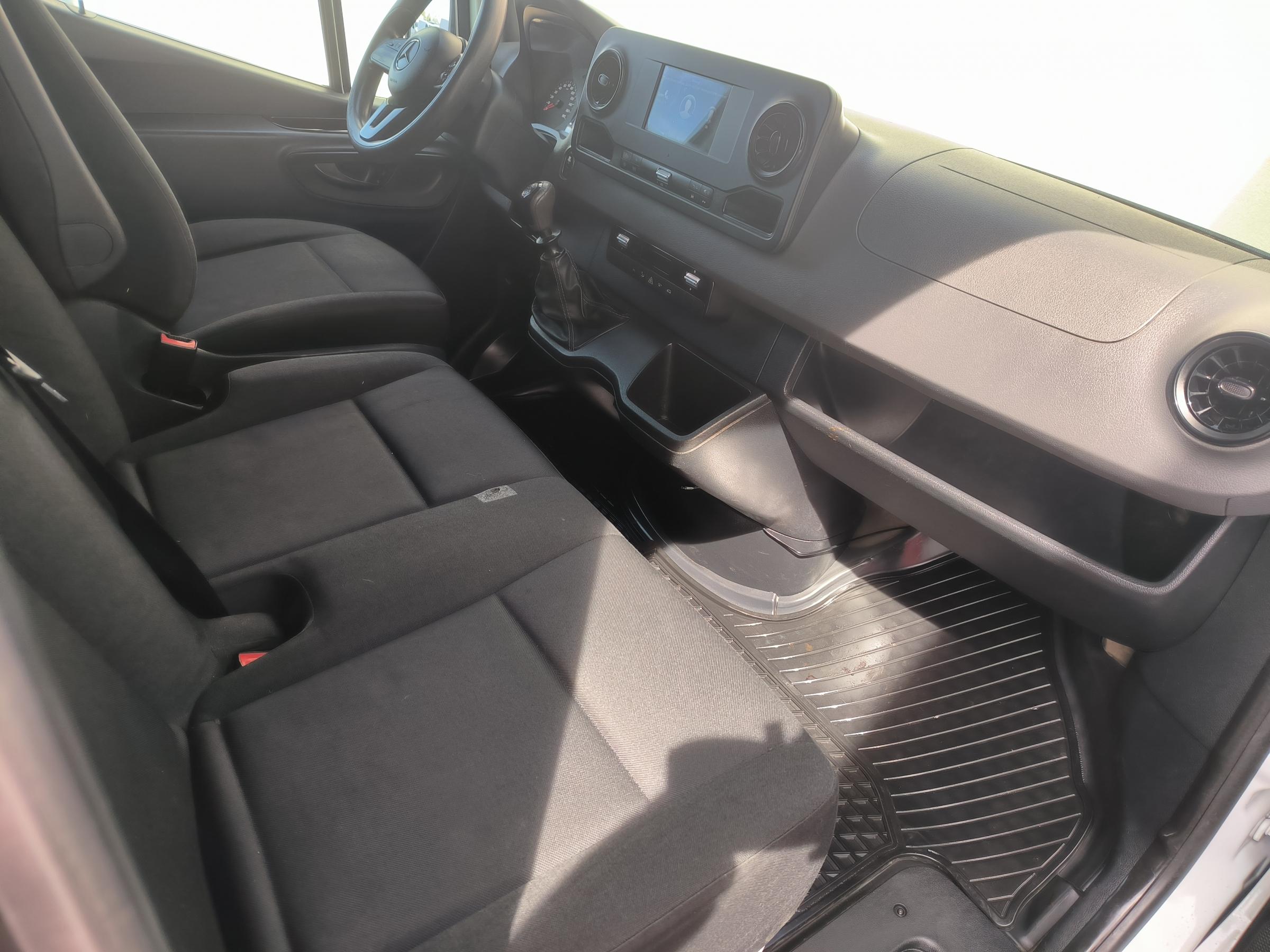 Mercedes-Benz Sprinter, 2019 - pohled č. 12
