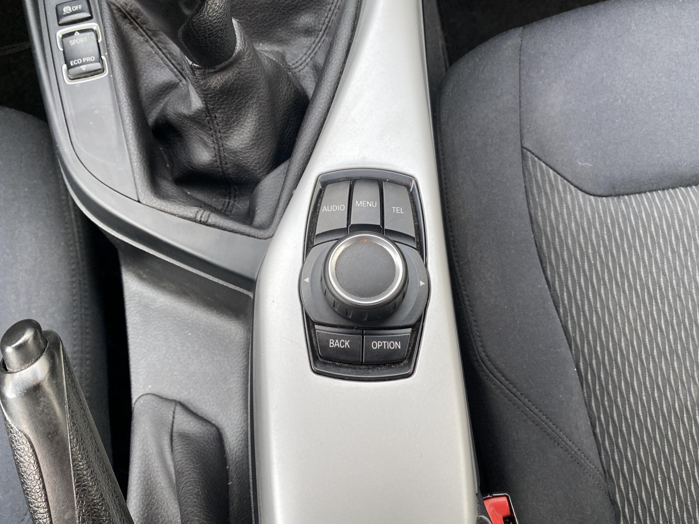 BMW Řada 1, 2012 - pohled č. 13