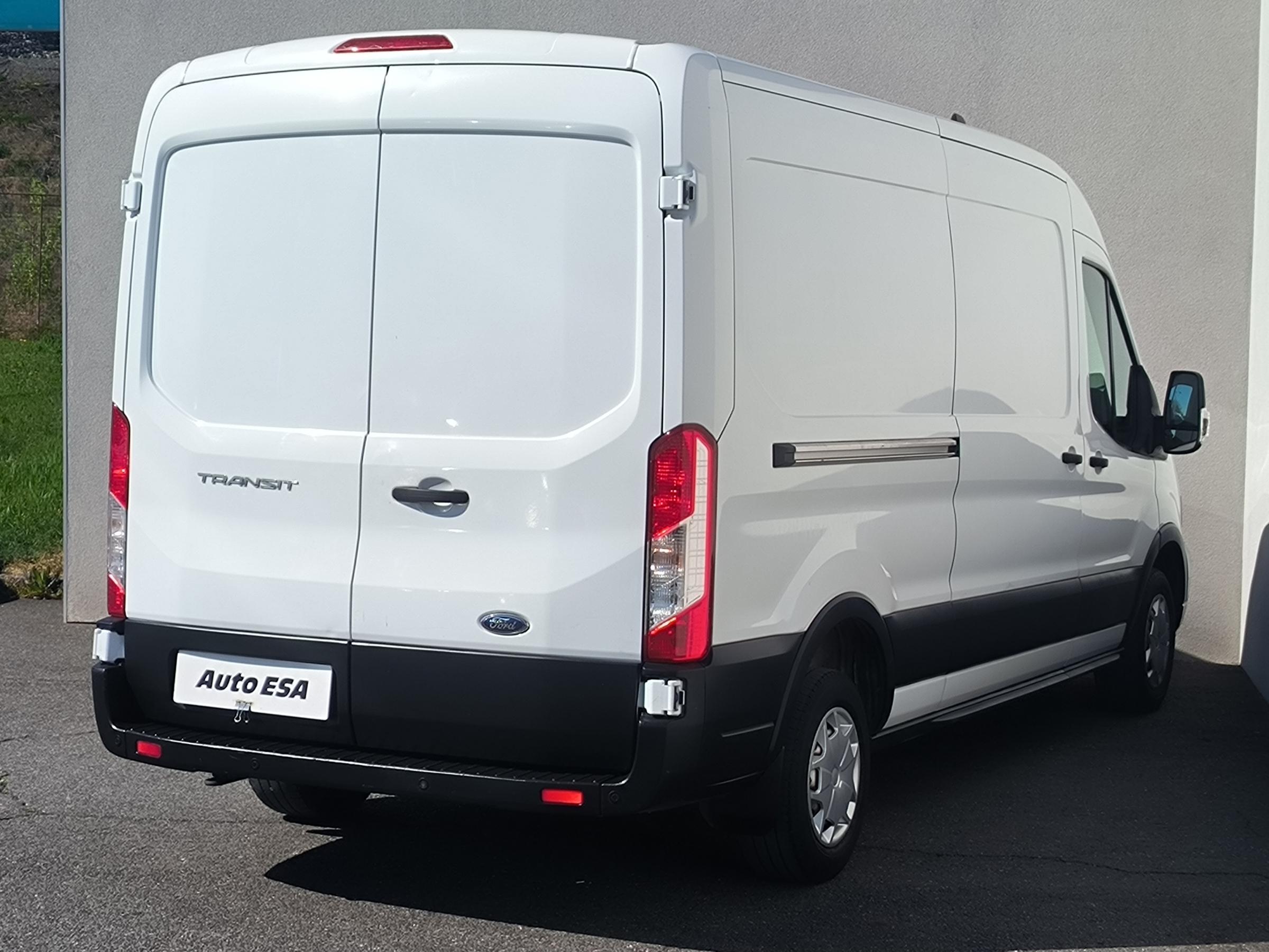Ford Transit, 2022 - pohled č. 4