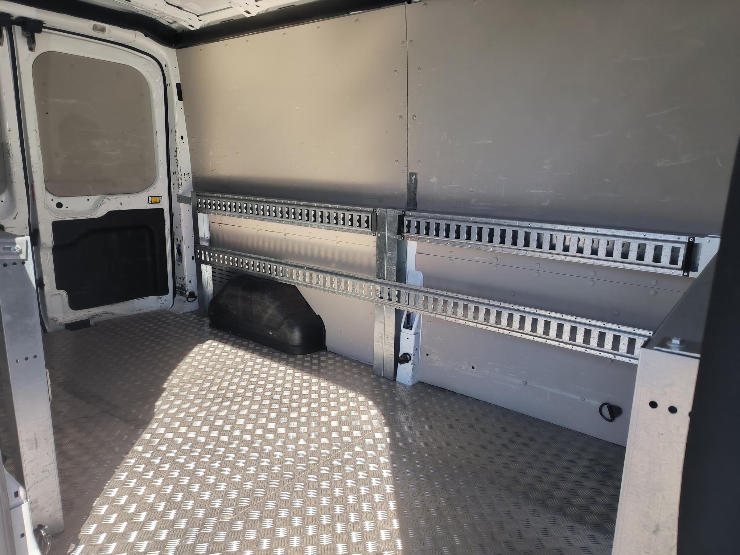 Ford Transit, 2022 - pohled č. 9