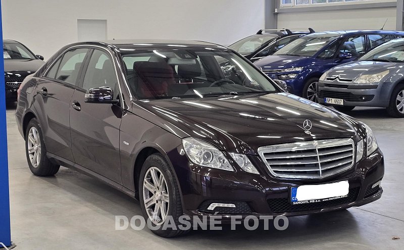 Mercedes-Benz Třída E 220 CDI 