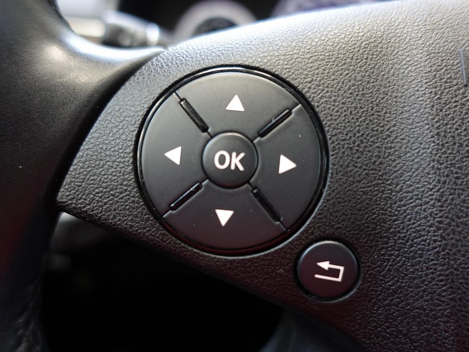 Mercedes-Benz Třída E 2.2 CDi  E 220