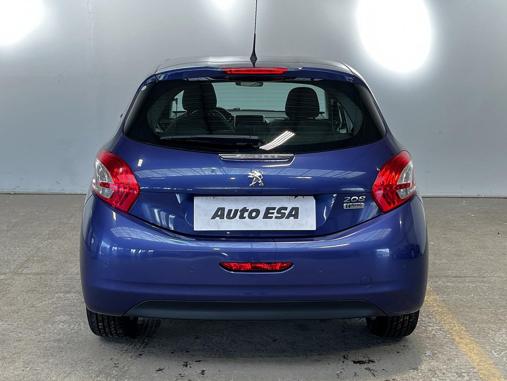 Peugeot 208 1.2 PT 