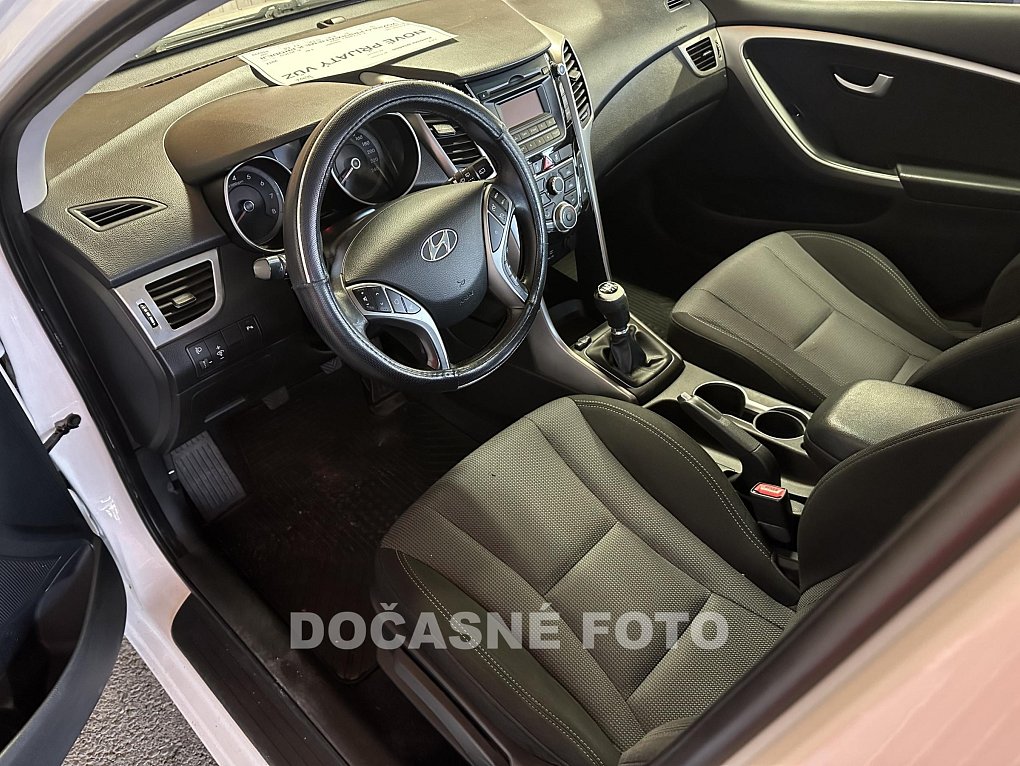 Hyundai I30 1.6i 