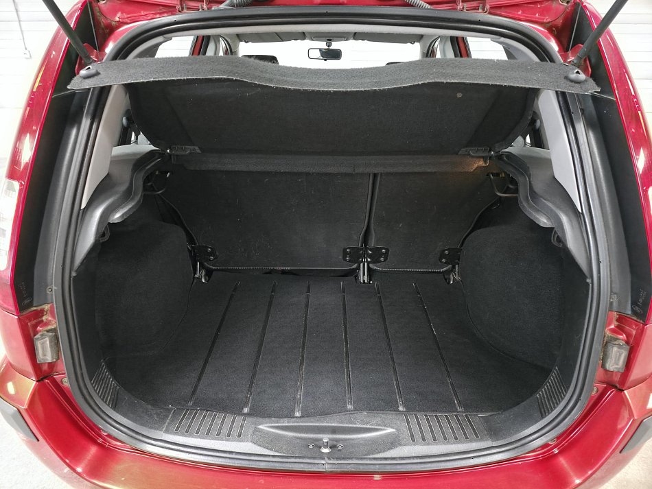 Ford Fusion 1.4 